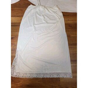 Vintage KOMAR Nylon Floral Lace Hem Half Slip With Slit Ivory Size XL
